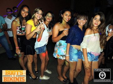 2014.03.07 Boots And Bikinis